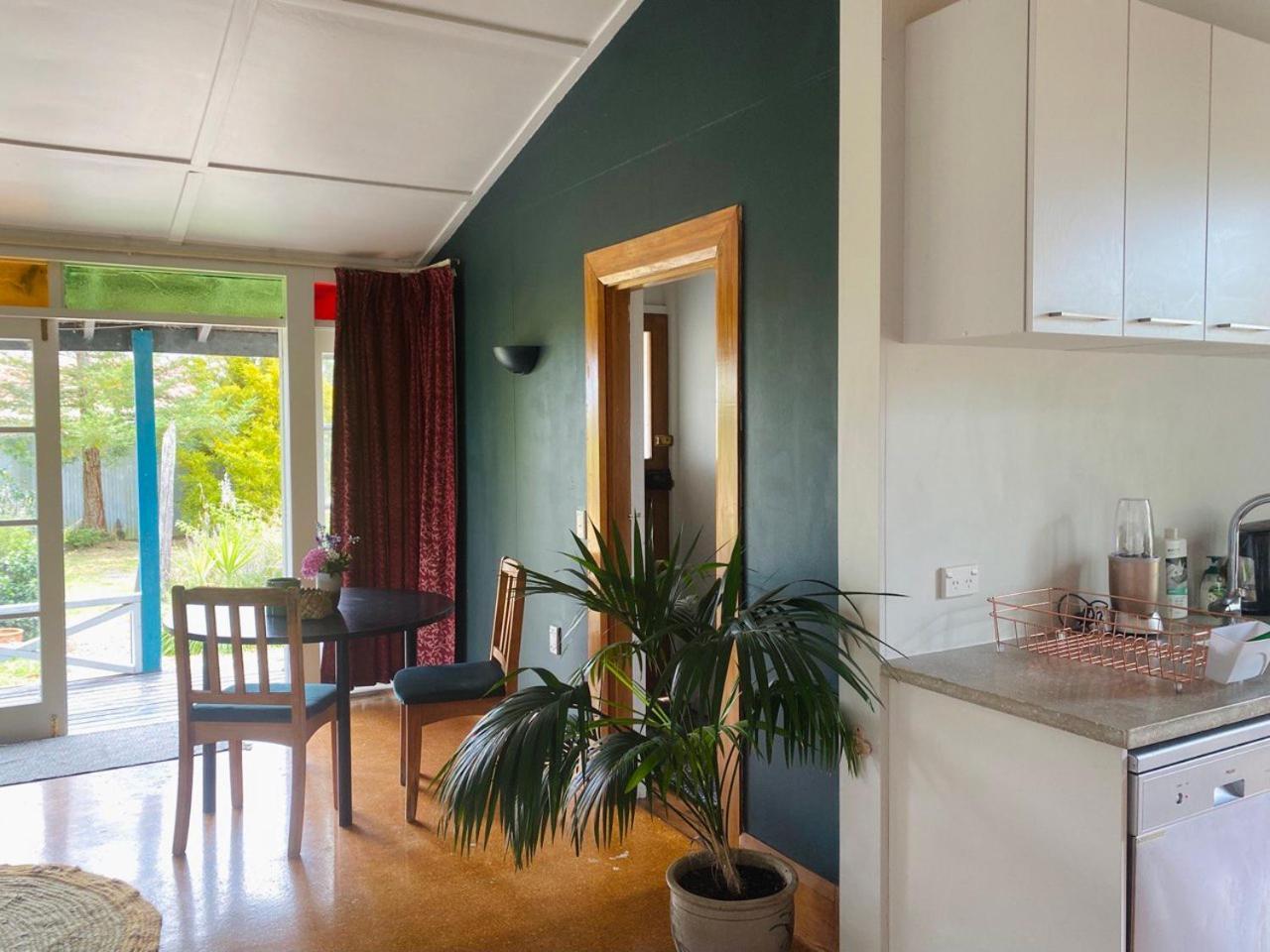 Havelock North Cottage On Organic Orchard Εξωτερικό φωτογραφία